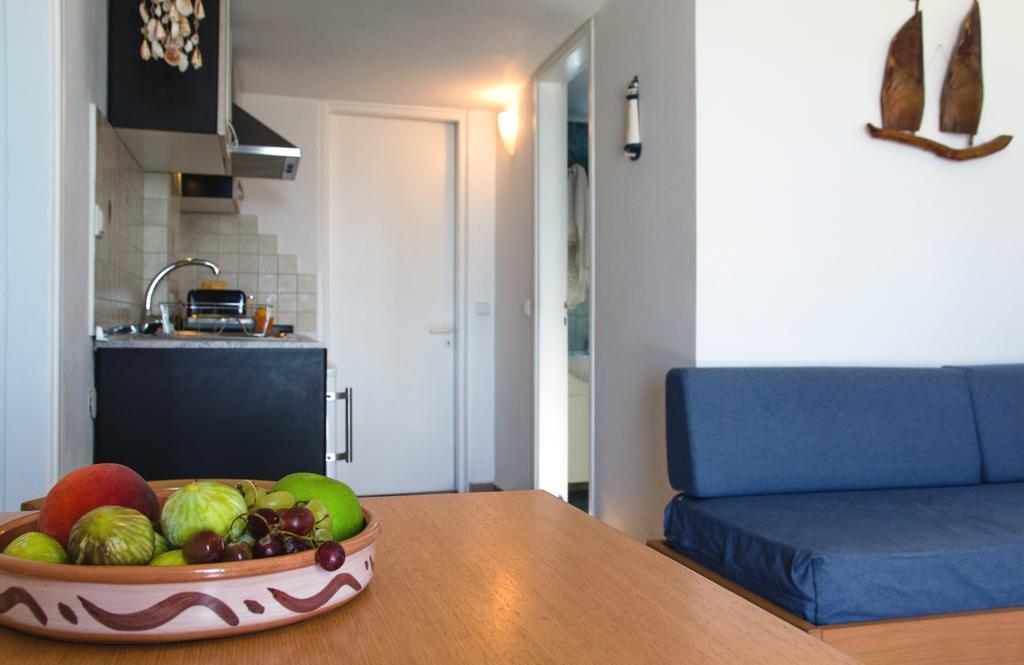 Yialos Studios-Apartments Makry Gialos  Exterior photo